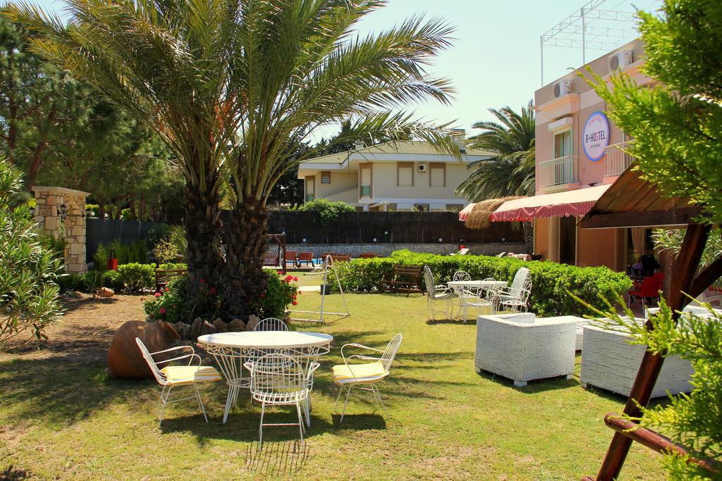R+ Hotel By Rooms Çeşme Εξωτερικό φωτογραφία