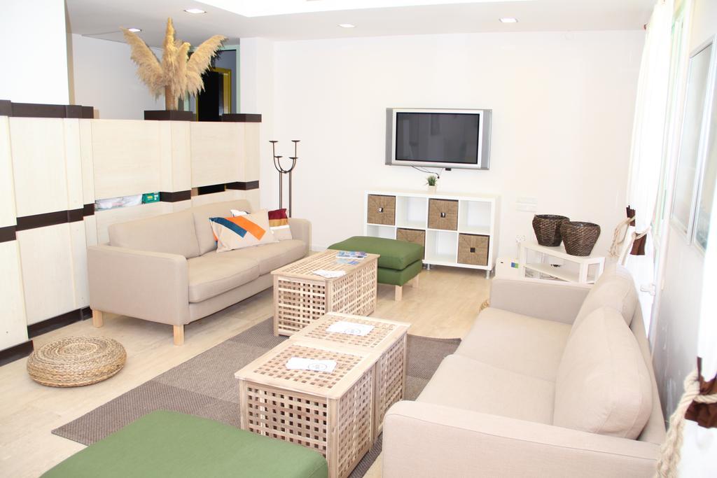 R+ Hotel By Rooms Çeşme Εξωτερικό φωτογραφία