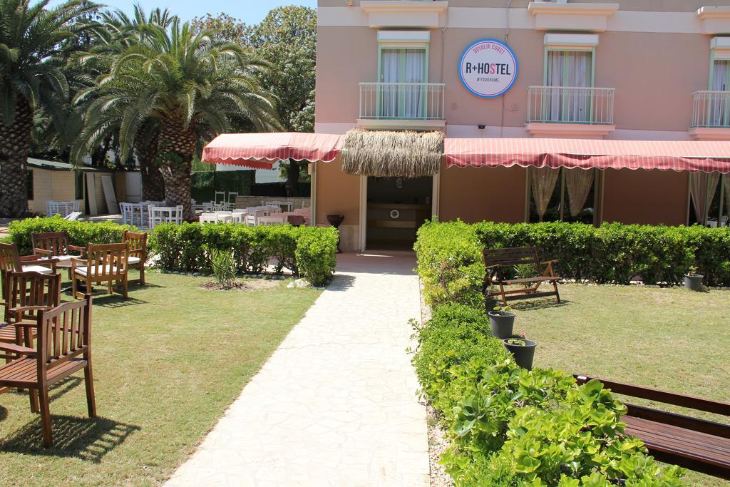 R+ Hotel By Rooms Çeşme Εξωτερικό φωτογραφία