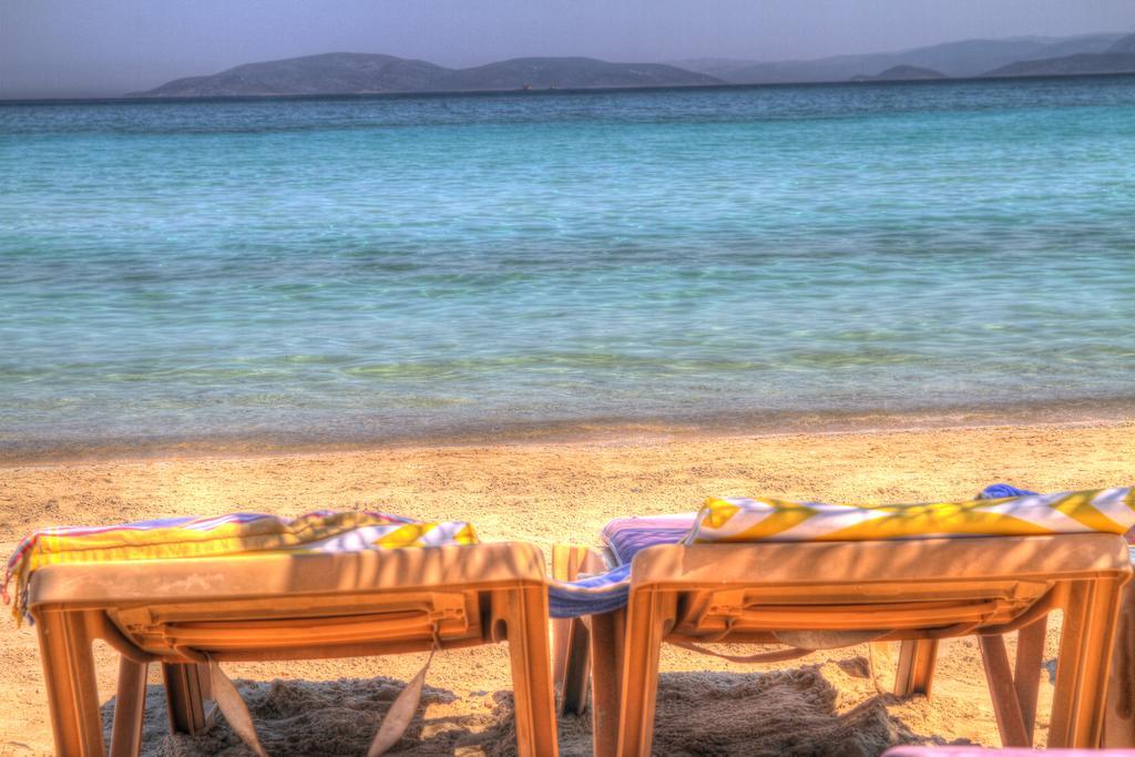 R+ Hotel By Rooms Çeşme Εξωτερικό φωτογραφία
