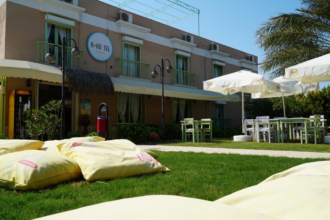 R+ Hotel By Rooms Çeşme Εξωτερικό φωτογραφία