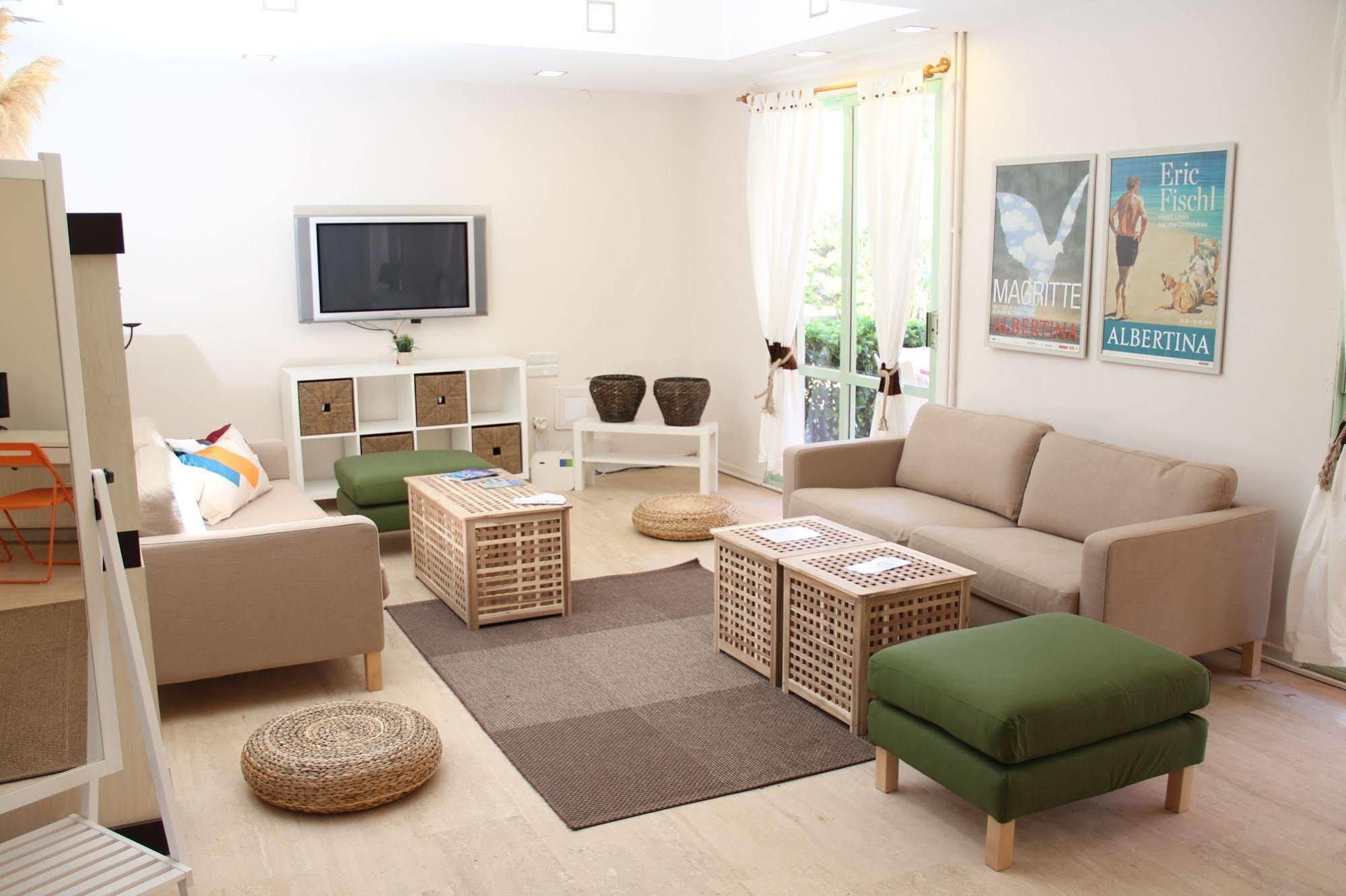 R+ Hotel By Rooms Çeşme Εξωτερικό φωτογραφία