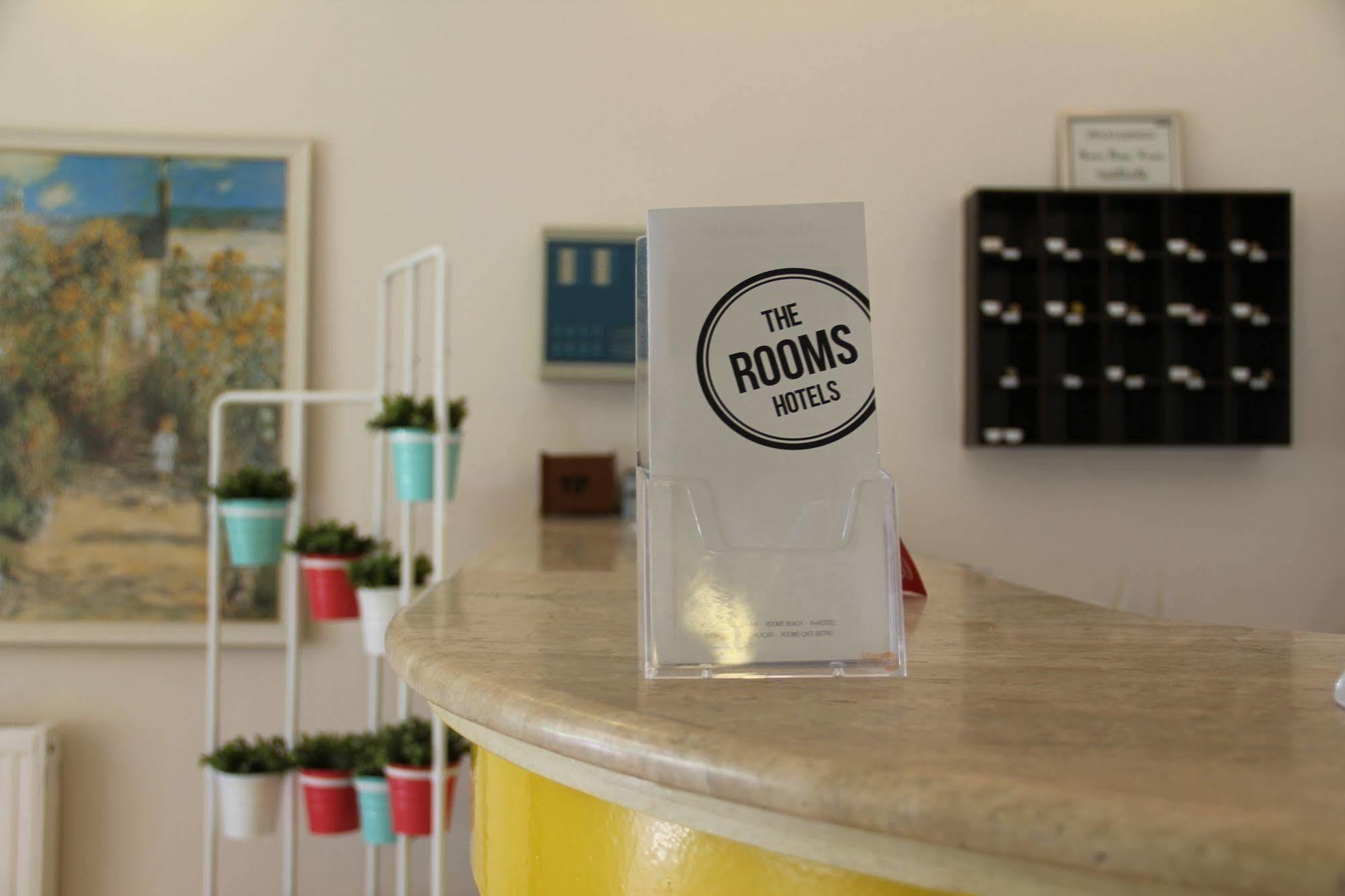 R+ Hotel By Rooms Çeşme Εξωτερικό φωτογραφία